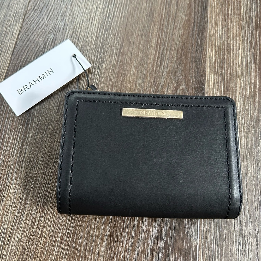 Brahmin Hannah Black On-ward Wallet